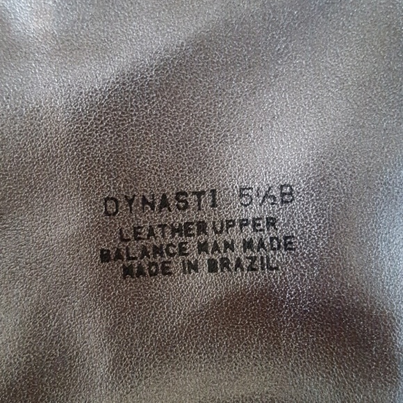 ♥️ Guess Leather Heel Boots - Picture 7 of 7